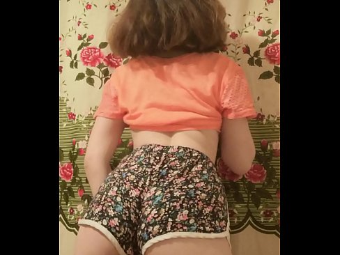 ❤️ Leanabh òg sexy a ’toirt dheth na shorts aice air a’ chamara ❤️❌ Bhidio fucking leinn gd.watchhentai.ru ☑
