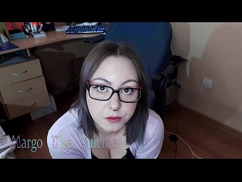 ❤️ Nighean gnèitheach le speuclairean a’ suirghe Dildo gu domhainn air a’ chamara ❤️❌  Bhidio fucking  leinn gd.watchhentai.ru ☑