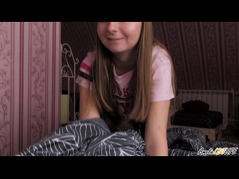 ❤️ Bidh Blondie a’ tarraing a BFF gu domhainn agus a’ faighinn cum na beul ❤️❌ Bhidio fucking leinn gd.watchhentai.ru ☑
